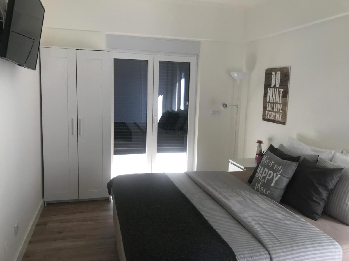 Modern Double Room With Private Balcony Montijo Exteriér fotografie