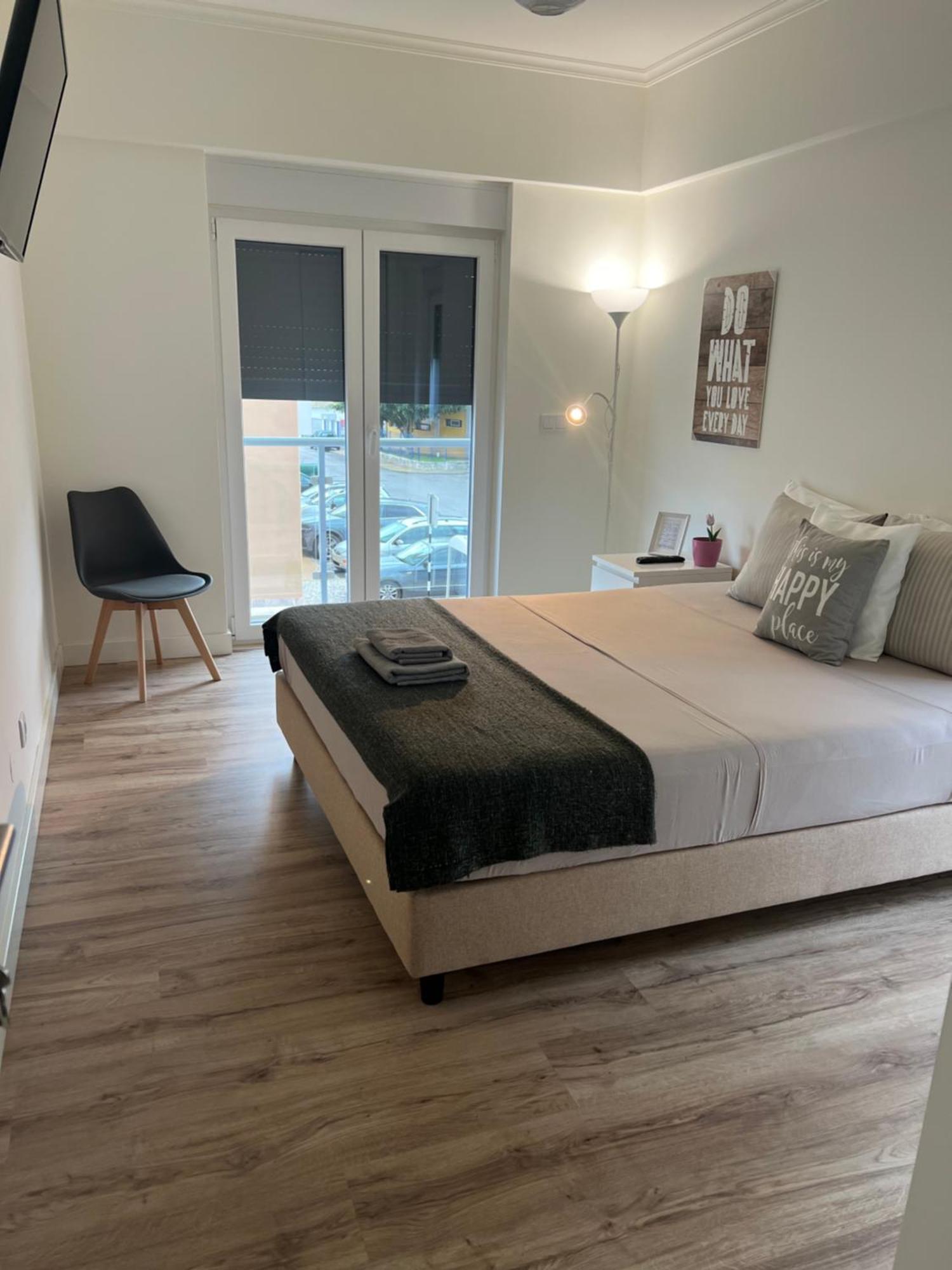 Modern Double Room With Private Balcony Montijo Exteriér fotografie