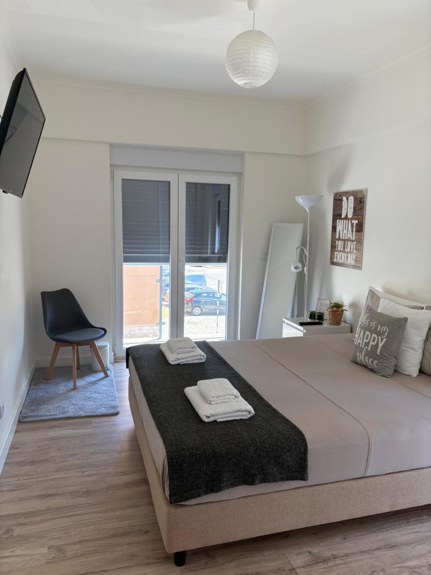 Modern Double Room With Private Balcony Montijo Exteriér fotografie